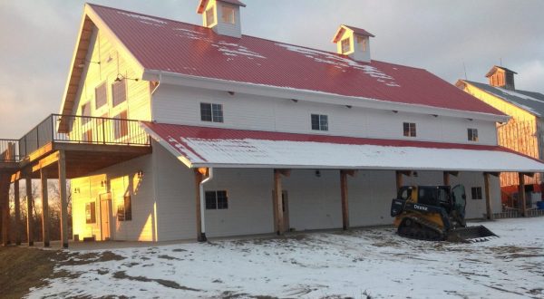 This Beautiful Barn In Iowa Is Actually A Winery and You’ll Want To Visit