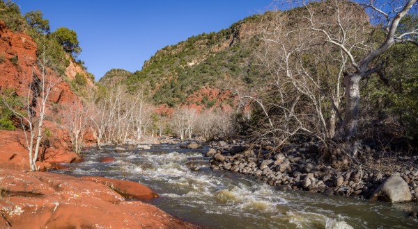 This Easy Hike Proves That Arizona Is Home To Unrivaled Beauty