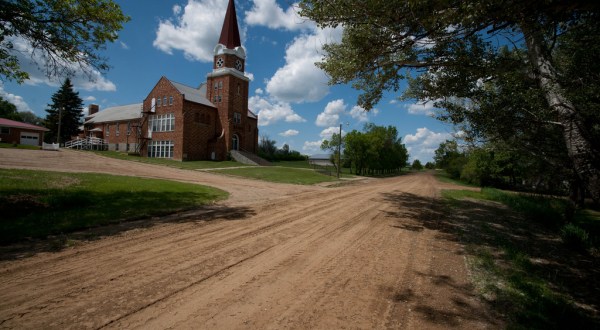 The Unique Town In North Dakota That’s Anything But Ordinary