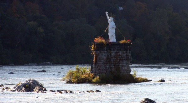 Visit A Little Statue Of Liberty In Dauphin, Pennsylvania