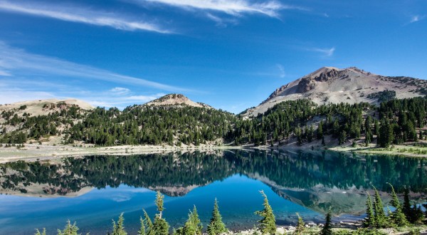 The Sapphire Lake In Northern California That’s Devastatingly Gorgeous