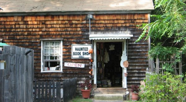 The Crazy One-Of-A-Kind Store You’ll Only Find In Connecticut