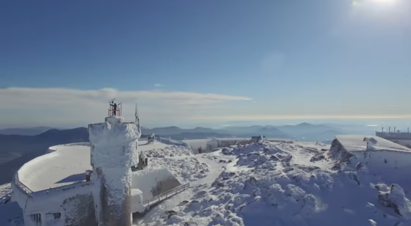 A Drone Flew Over Mount Washington In New Hampshire And Captured Mesmerizing Footage