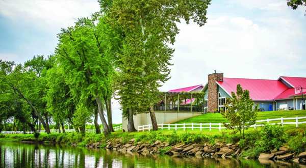 The Remote Winery In Ohio That’s Picture Perfect For A Day Trip