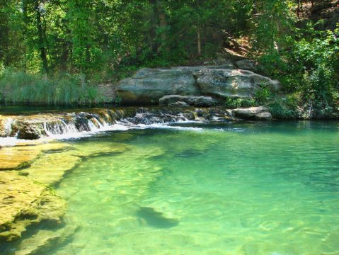 The Sapphire Creek In Oklahoma That's Devastatingly Gorgeous
