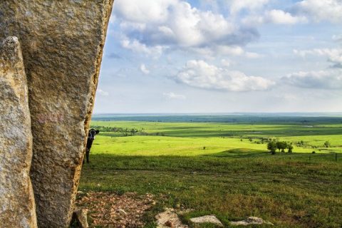 The 13 Places You Absolutely Must Visit In Kansas This Spring