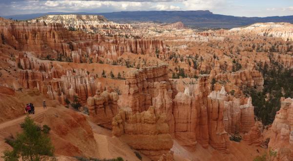 The Spectacular Trail In Utah Everyone Needs To Take As Soon As Possible