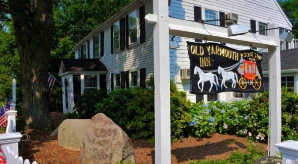 These 10 Amazing Massachusetts Restaurants Are Loaded With Local History