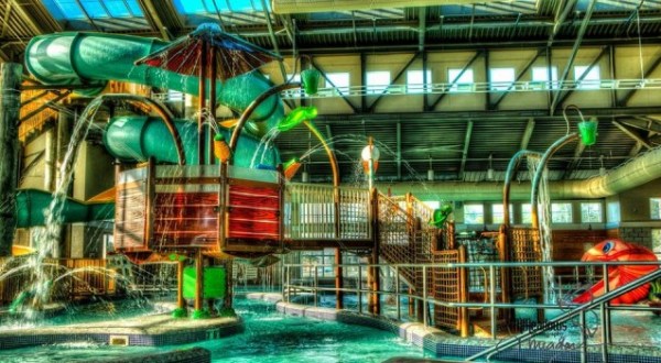 Most People Have No Idea This Indoor Water Park In Mississippi Even Exists