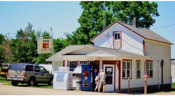 You’ll Want To Visit This Little Restaurant In Minnesota That Is Full Of Local Flavor