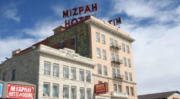 This Is The Most Unique Hotel In Nevada And You’ll Definitely Want To Visit