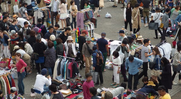 The World’s Largest Garage Sale Is Happening In Illinois And It Looks Incredible
