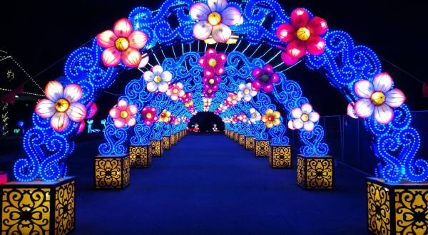 You Don’t Want To Miss This Gorgeous Lantern Festival In Tennessee This Year