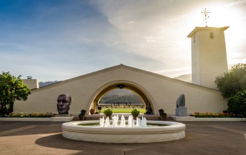 The Winery Near San Francisco That's Picture Perfect For A Day Trip