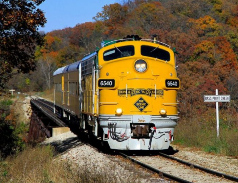 The One Train Ride In Iowa That Will Transport You To The Past