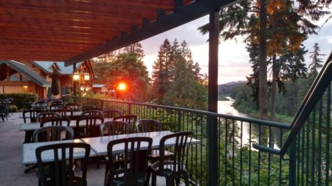The Beautiful Restaurant Tucked Away In An Oregon Forest Most People Don’t Know About