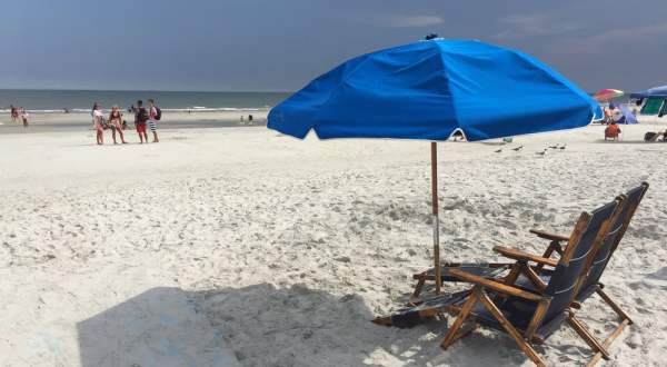 An Underrated Getaway In South Carolina, Coligny Beach Park Has The Whitest, Most Pristine Sand