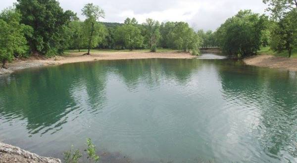 This Crystalline Swimming Hole In Oklahoma Is The Best Place To Spend A Summer’s Day