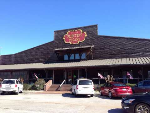 The Famous Pecan Shop In Alabama That Has Become A Southern Tradition For Many