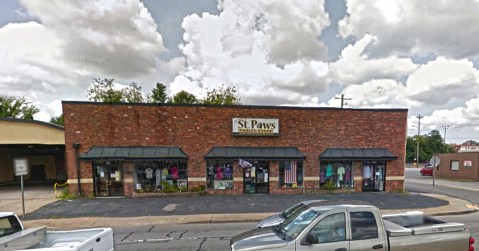 13 Incredible Thrift Stores In South Carolina Where You'll Find All Kinds Of Treasures