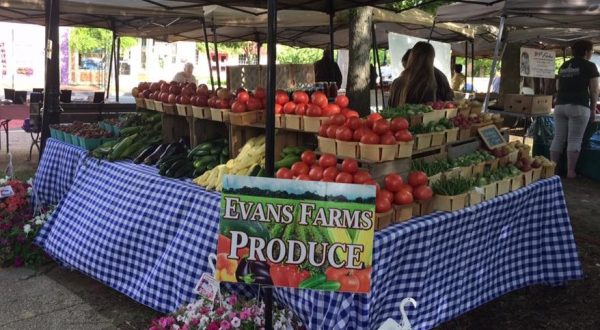 Everyone In Delaware Must Visit This Epic Farmers Market At Least Once