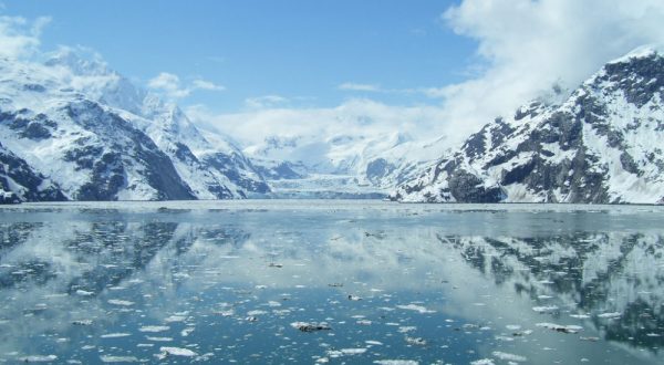 10 Glacier Cruises To Take In Alaska For An Enchanting Day Trip