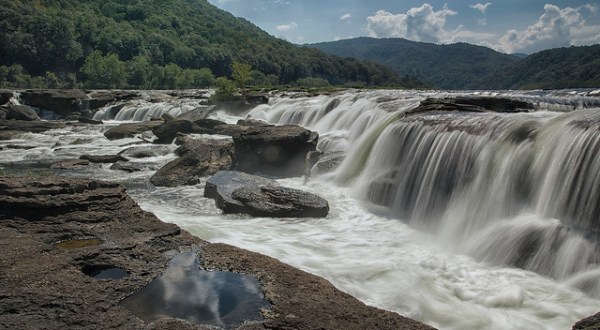 West Virginia’s Most Naturally Beautiful Town Will Enchant You In The Best Way Possible