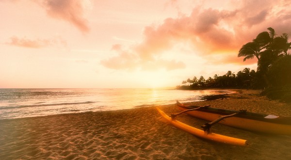 The Ultimate Hawaii Beach Bucket List Is Sure To Make Your Summer Epic