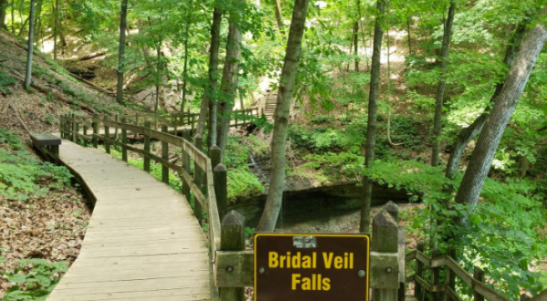 10 Amazing Iowa Hikes Under 3 Miles You’ll Absolutely Love