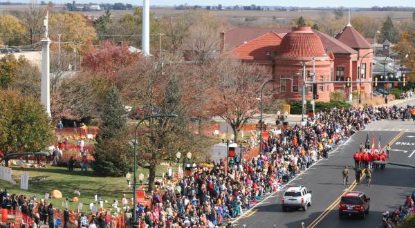 The Small Town In Illinois That’s One Of The Coolest In The U.S.