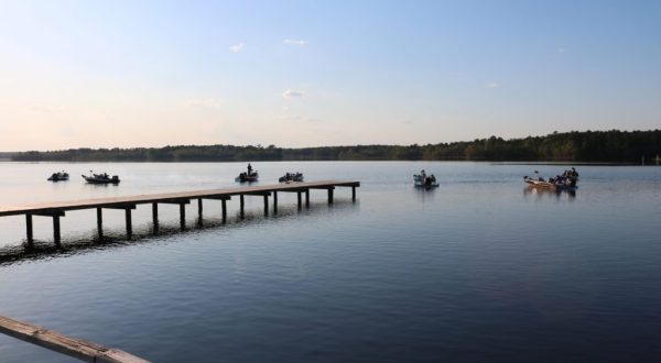 There’s Nothing Better Than A Daytrip To Mississippi’s Most Underrated Lake