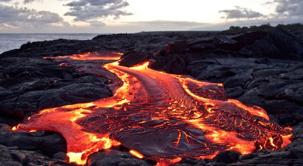 The Incredible Hike In Hawaii That Will Lead You Straight To Flowing Lava