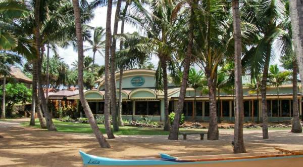 This Iconic Restaurant Was Just Named The Best In Hawaii And You’ll Want To Visit