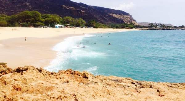 The Underrated Beach With The Whitest, Most Pristine Sand In Hawaii