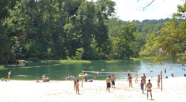 8 Little Known Swimming Spots In Kentucky That Will Make Your Summer Awesome