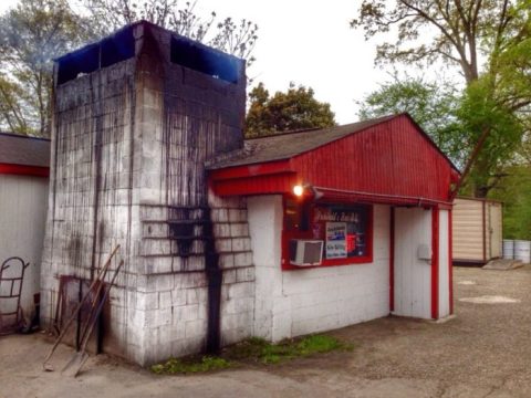These 10 Hole In The Wall BBQ Restaurants In Alabama Will Make Your Tastebuds Go Crazy
