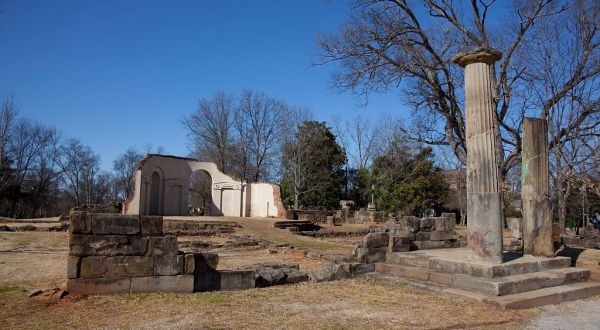 What Once Stood In This Historic Alabama Park Is Nothing Short Of Amazing