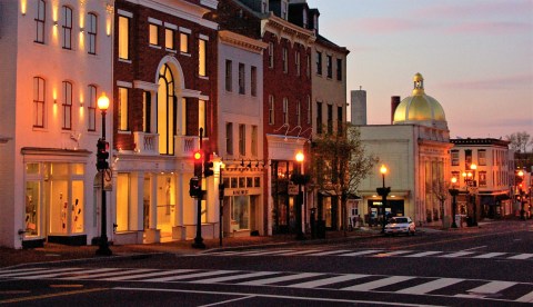 You'll Absolutely Love These 11 Charming, Walkable Streets In Washington DC