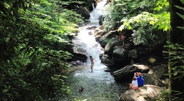 10 Things Everyone Must Do In The North Carolina Mountains This Summer