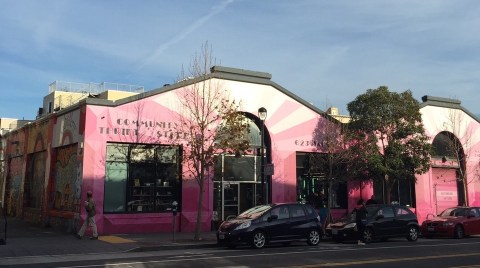 If You Live In San Francisco, You Must Visit This Unbelievable Thrift Store At Least Once