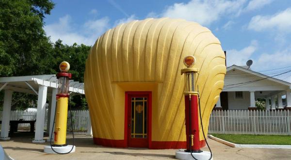 This Iconic And Quirky Gas Station In North Carolina Is The Last Of Its Kind