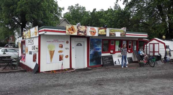 This Restaurant In Iowa Doesn’t Look Like Much – But The Food Is Amazing