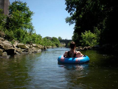 8 Lazy Rivers In Ohio That Are Perfect For Tubing On A Summer’s Day