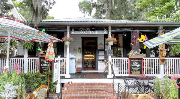 Visit These 11 Charming Tea Rooms In South Carolina For A Piece Of The Past