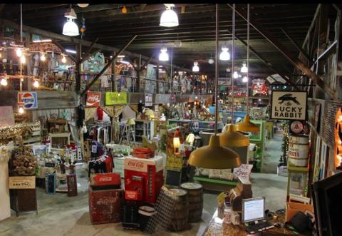 If You Live In Mississippi, You Must Visit This Unbelievable Thrift Store At Least Once