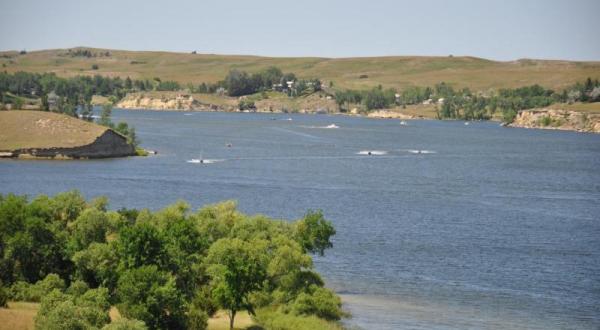 The Underrated North Dakota Lake That’s Perfect For A Summer Day