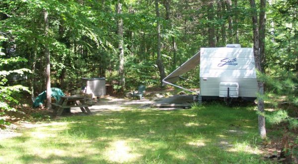 This Amazing Rhode Island Campground Is The Perfect Place To Pitch Your Tent