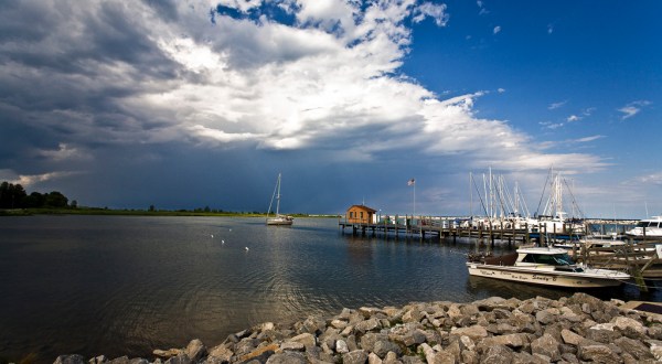 12 Tiny Towns In Michigan That Come Alive In The Summertime