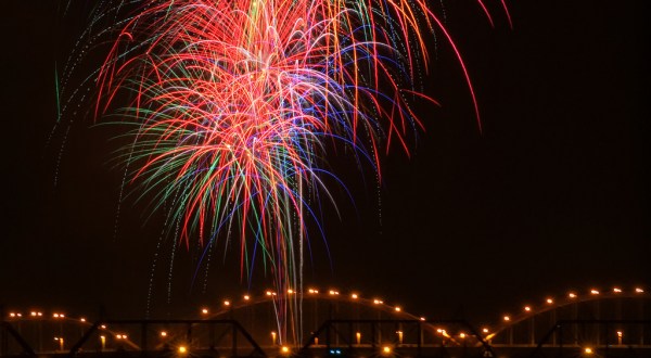 You Won’t Want To Miss These Incredible Fireworks Shows In Iowa This Year