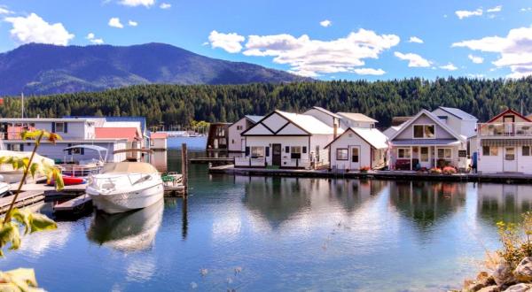 These Floating Cabins in Idaho Are the Ultimate Place to Stay Overnight This Summer